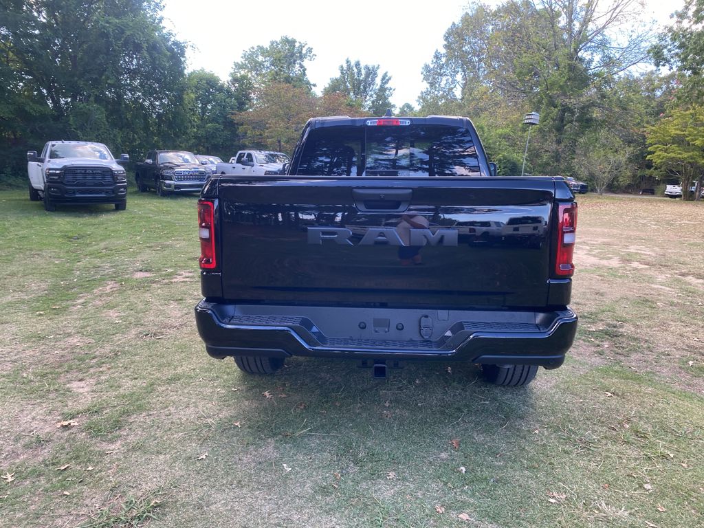 2026 Ram 1500 Express photo 6
