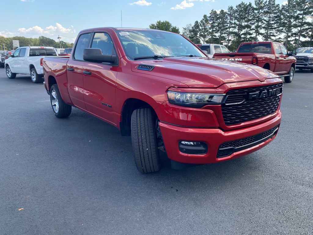2026 Ram 1500 Express photo 3