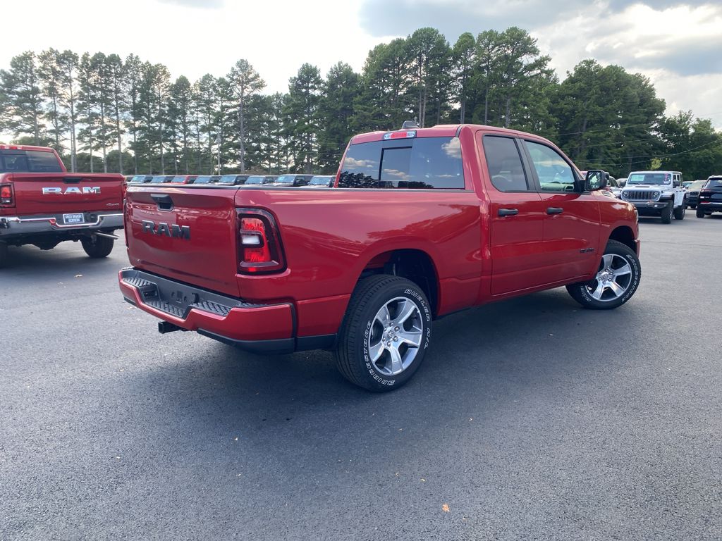 2026 Ram 1500 Express photo 5