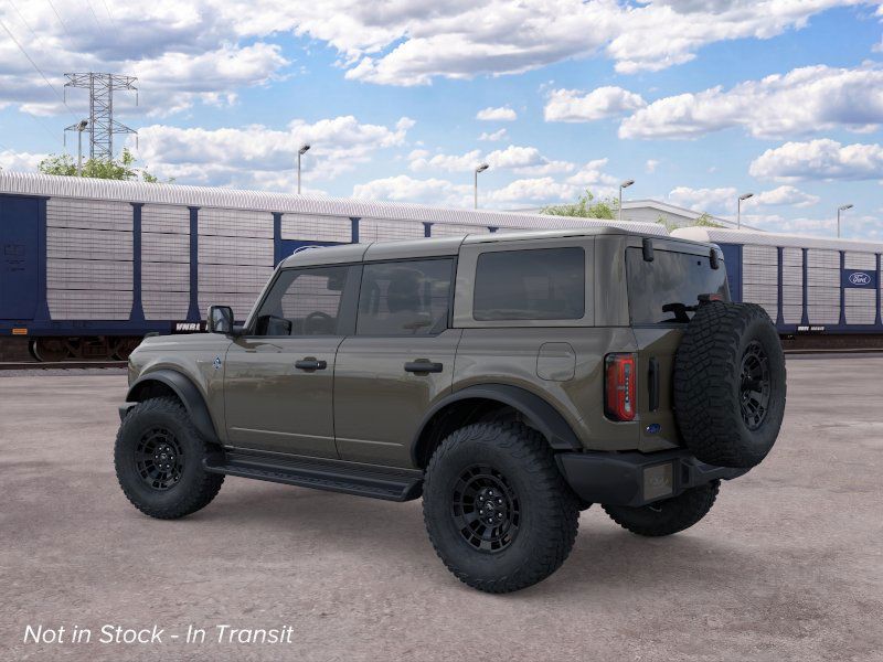 2026 Ford Bronco Outer Banks photo 4