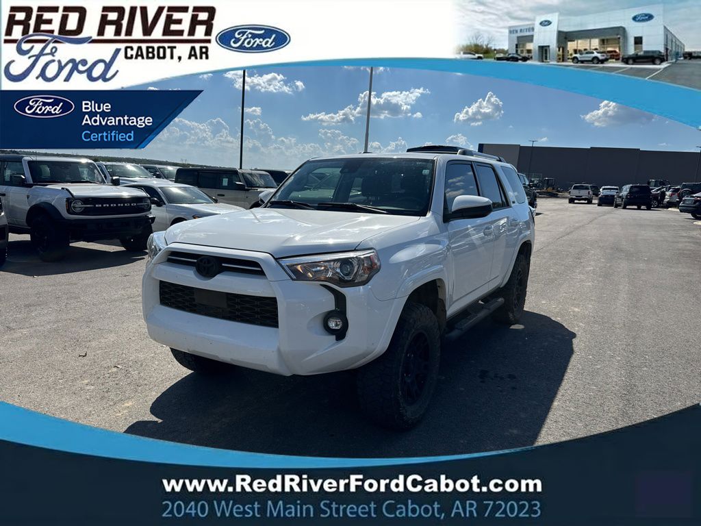2023 Toyota 4Runner SR5 photo 1