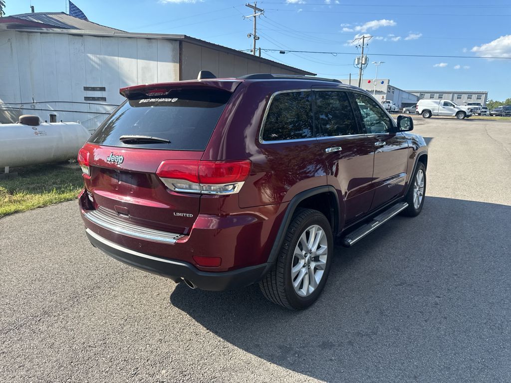 2017 Jeep Grand Cherokee Limited photo 3