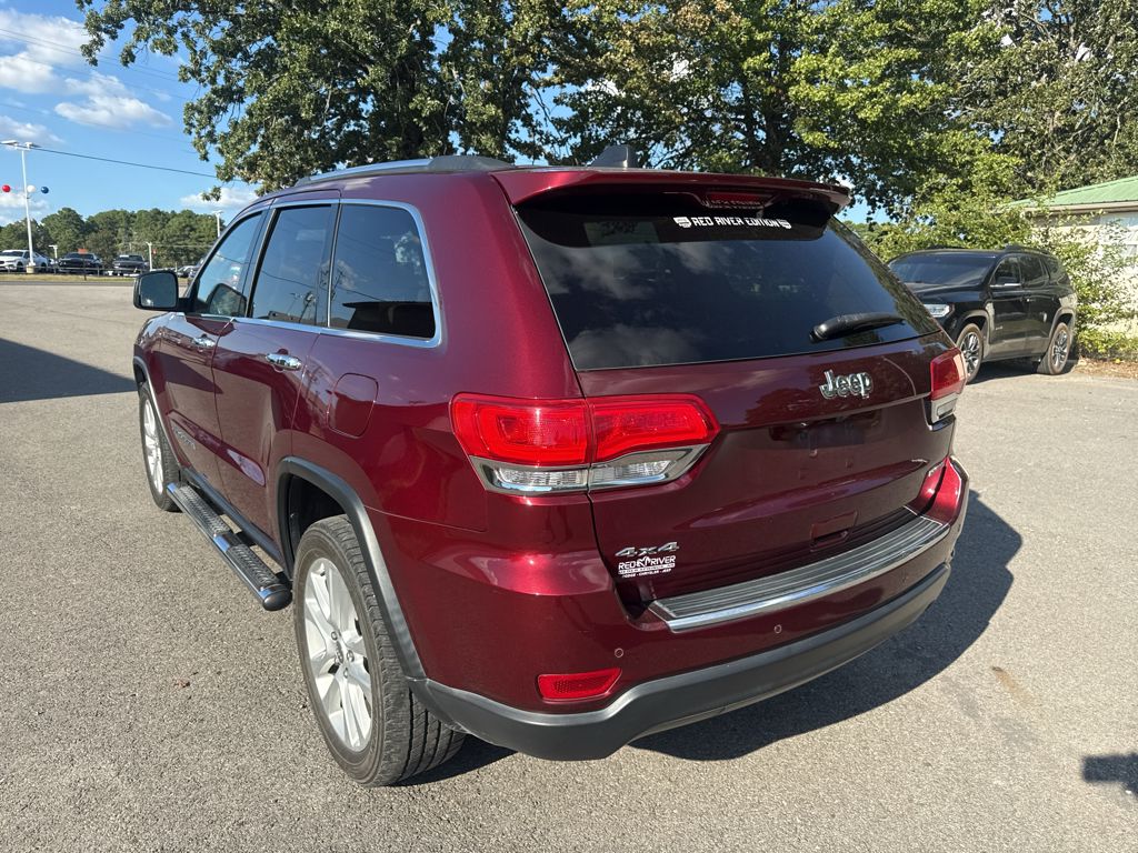 2017 Jeep Grand Cherokee Limited photo 4