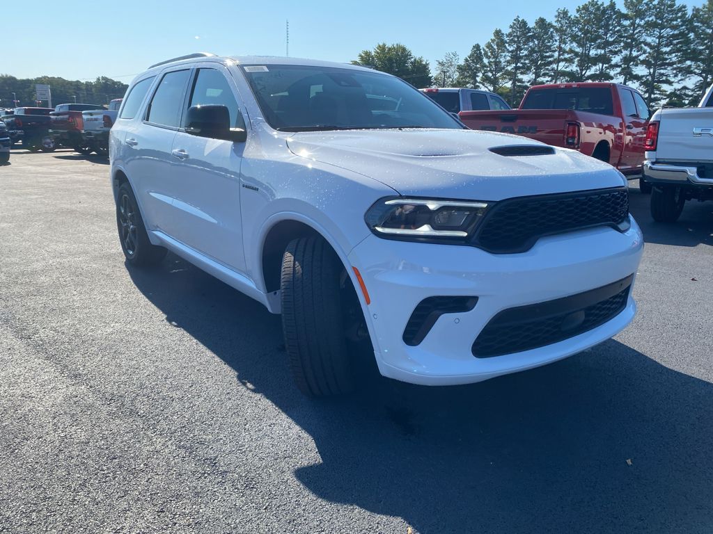 2027 Dodge Durango GT Plus HEMI photo 3