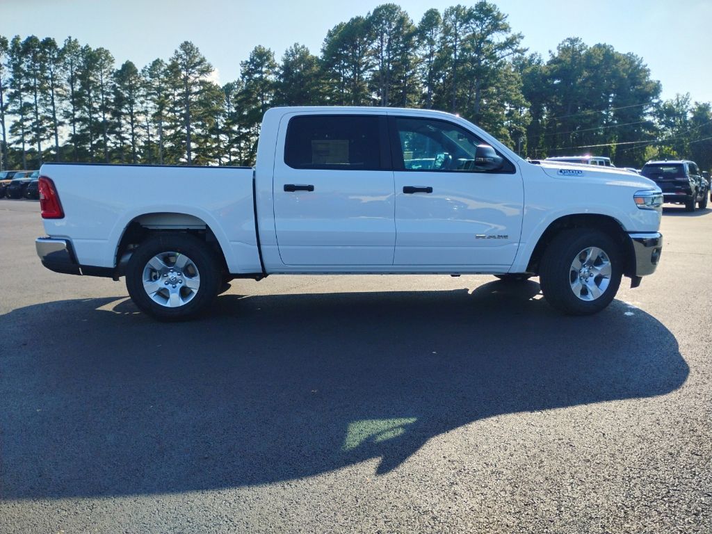2027 Ram 1500 Big Horn photo 4