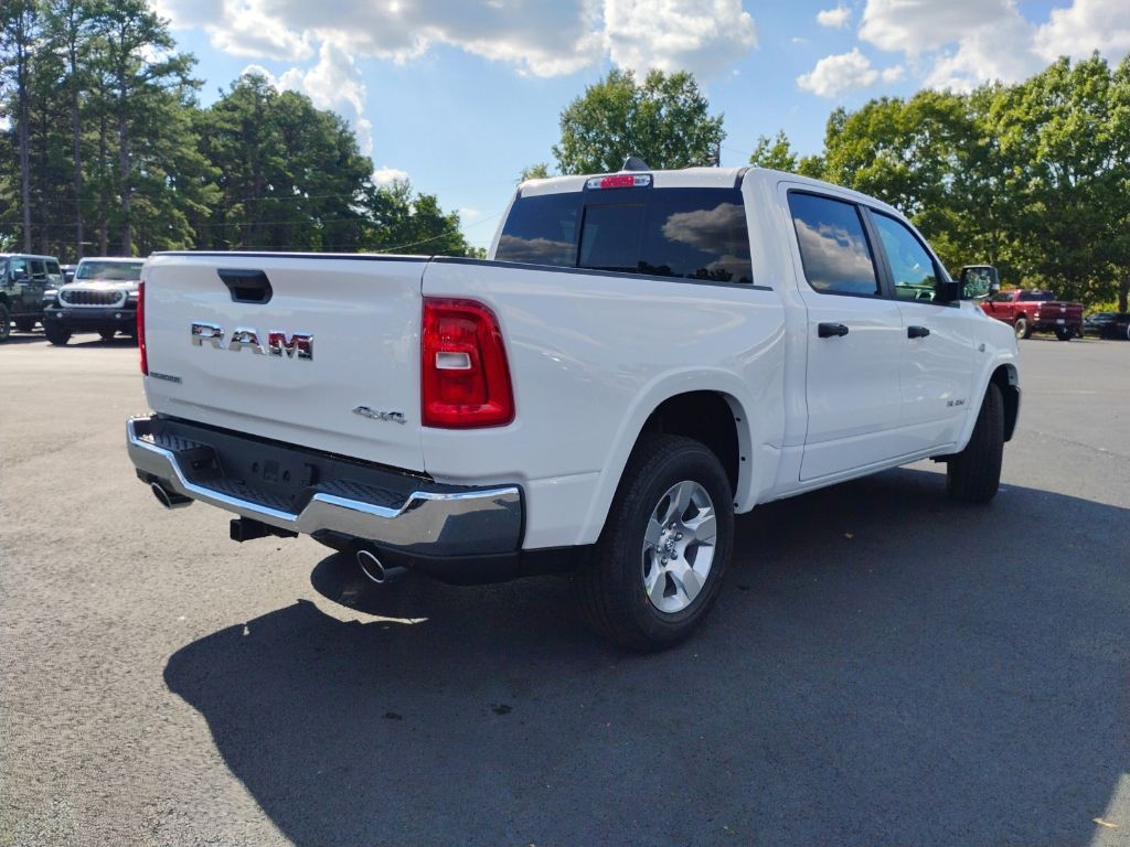 2027 Ram 1500 Big Horn photo 5