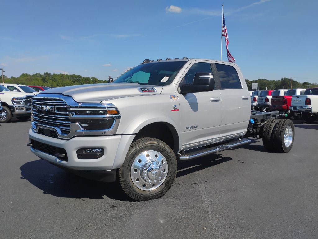 2027 RAM Ram 5500 Chassis Cab