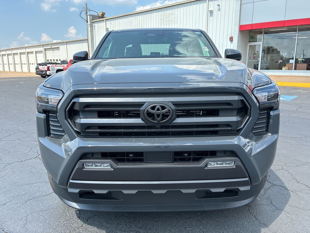 2026 Toyota Tacoma SR5 photo 2