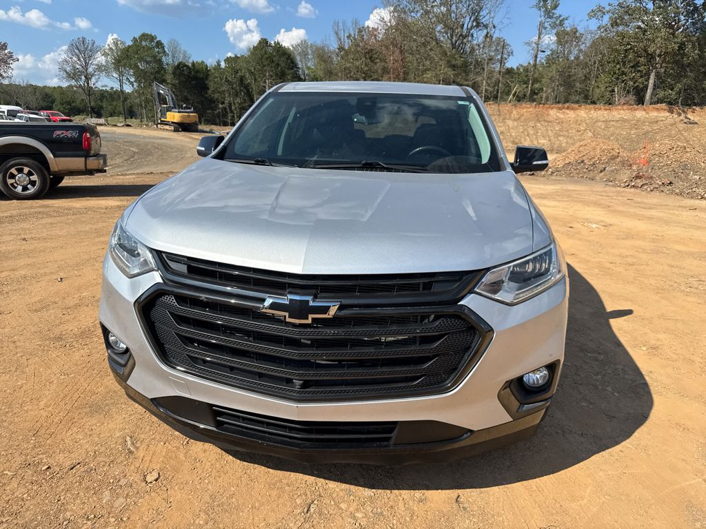 2021 Chevrolet Traverse Premier photo 2