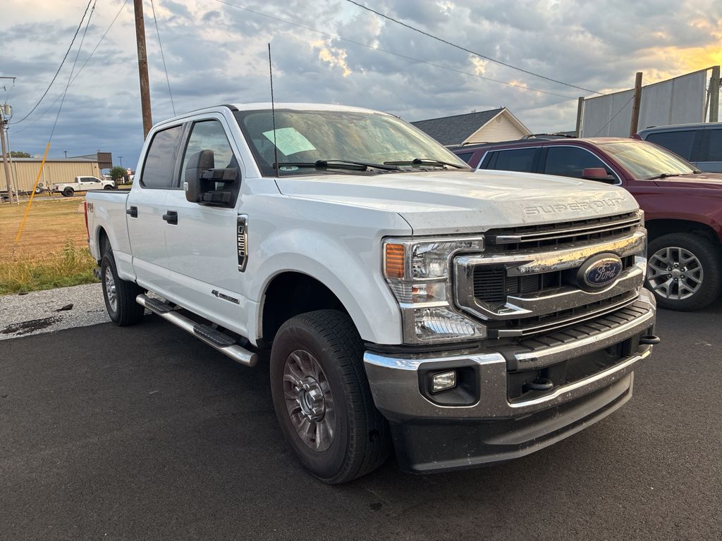 2022 Ford F-250 XLT photo 2