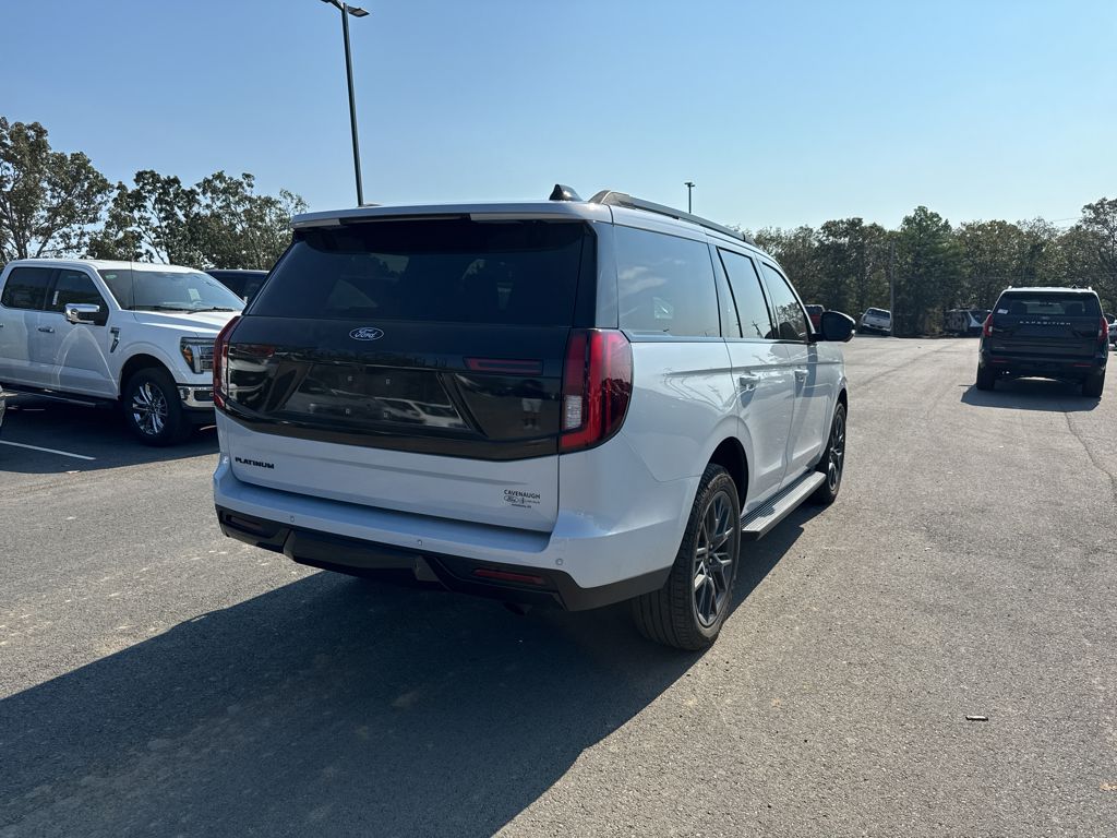 2026 Ford Expedition Platinum photo 5