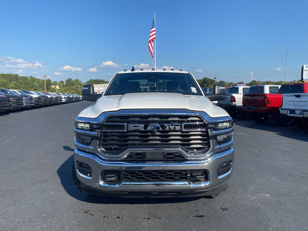 2026 Ram 3500 Chassis Tradesman photo 2