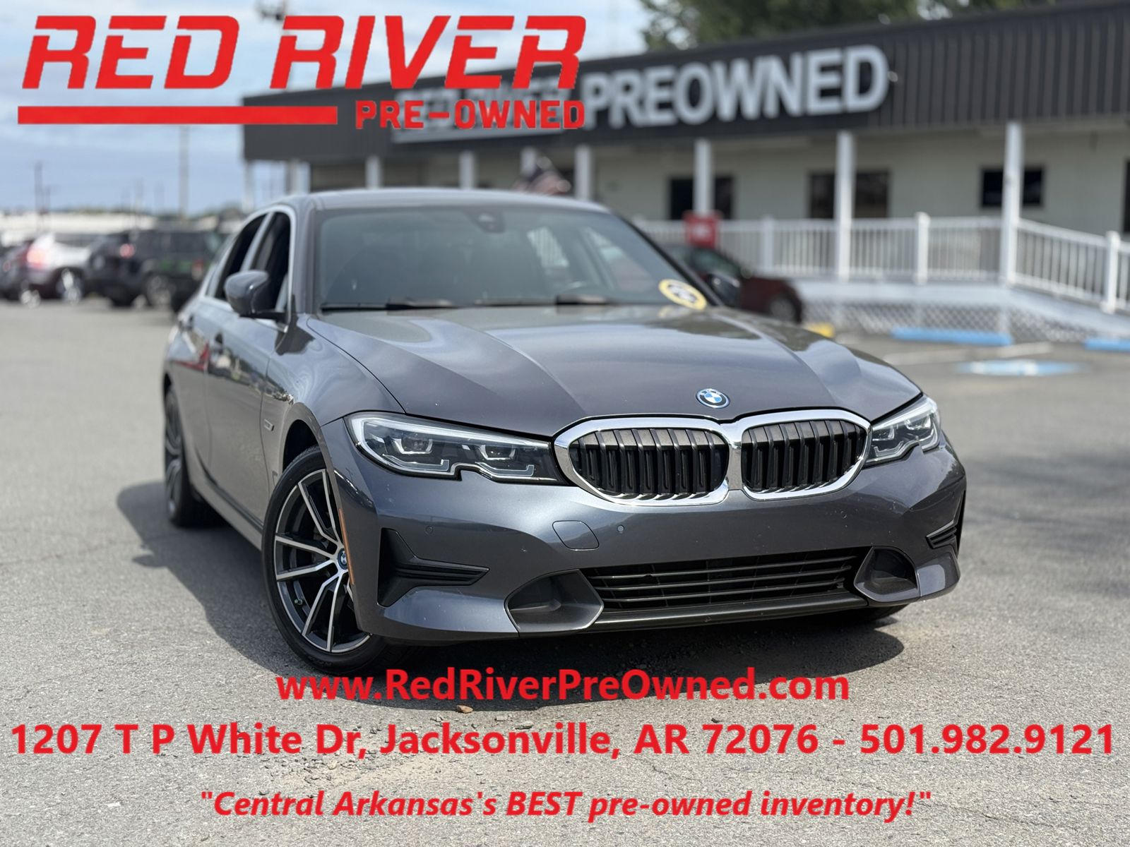2022 BMW 3 series 330e xDrive photo 1