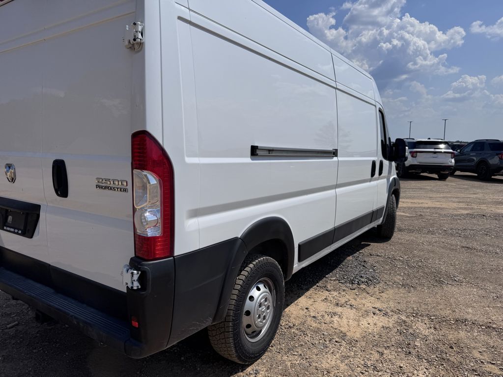 2023 Ram ProMaster 2500 High Roof photo 5