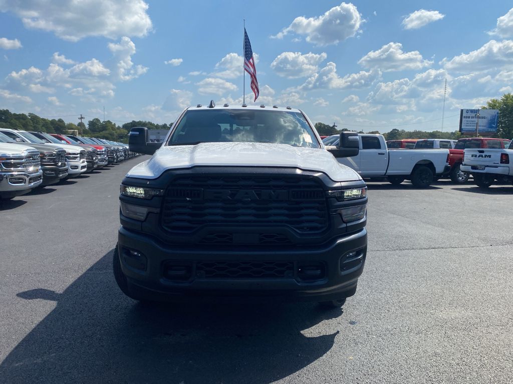 2027 Ram 3500 Tradesman photo 2