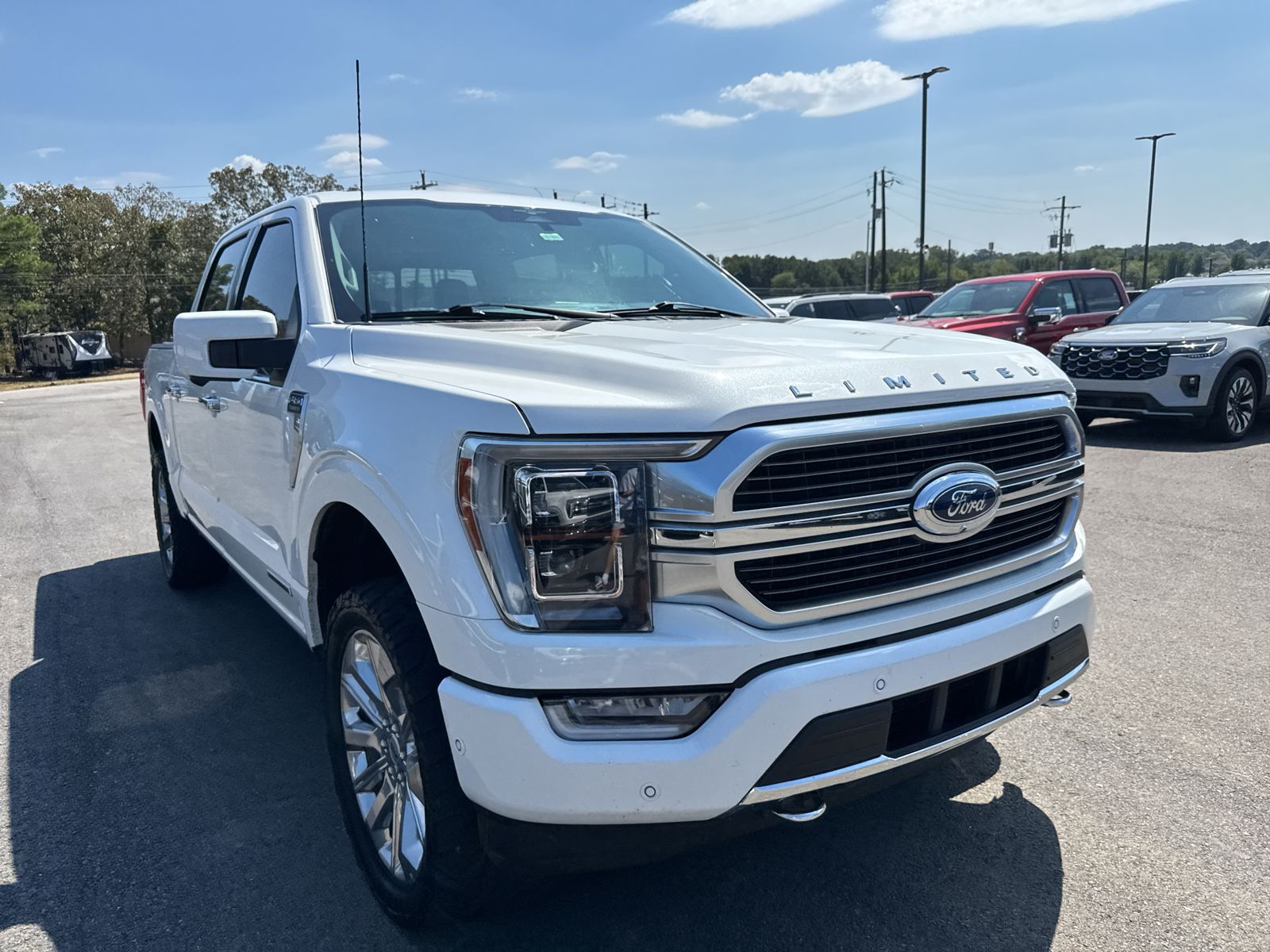 2023 Ford F-150 Limited photo 3
