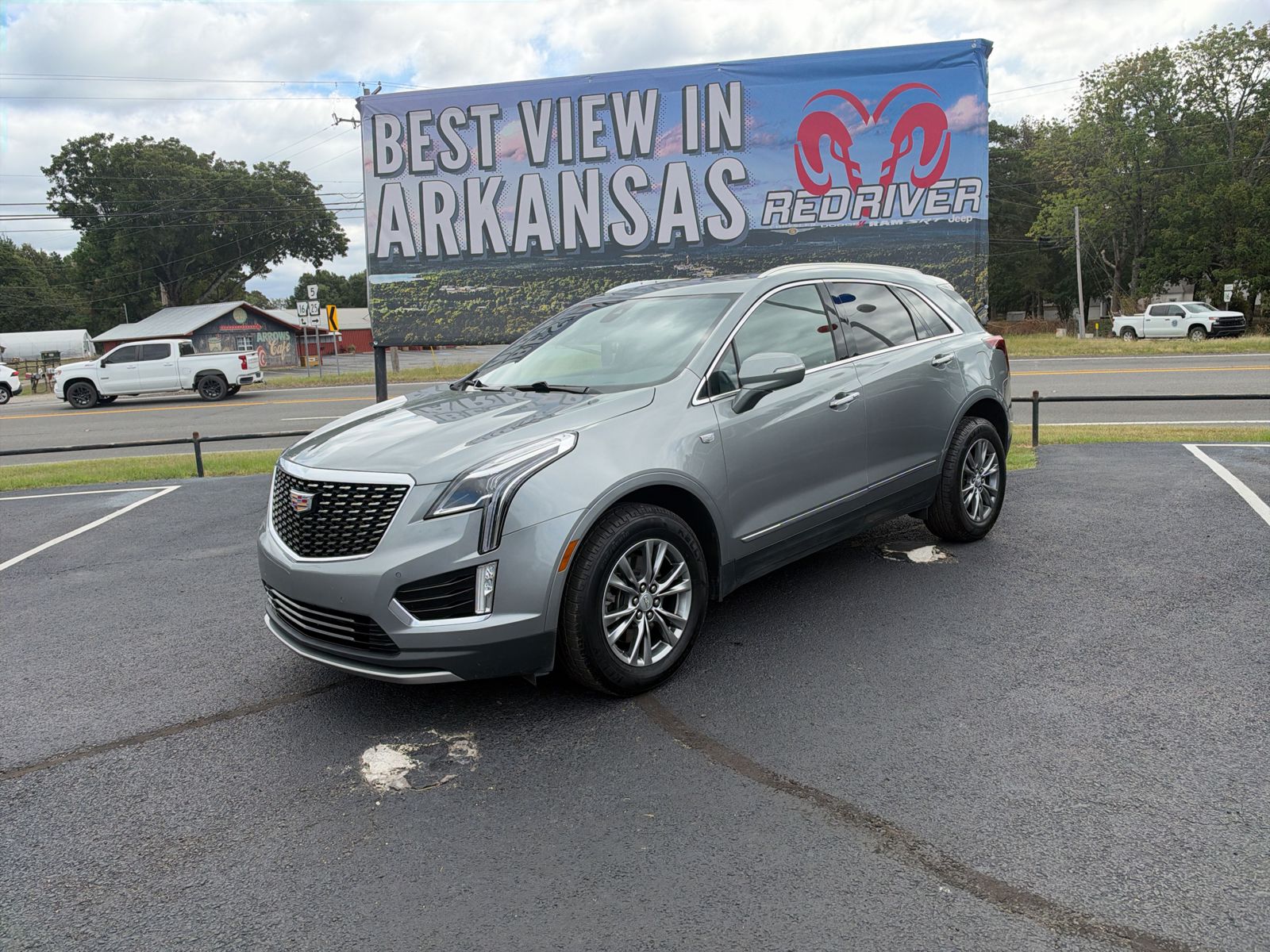 2023 Cadillac XT5 FWD Premium Luxury photo 1