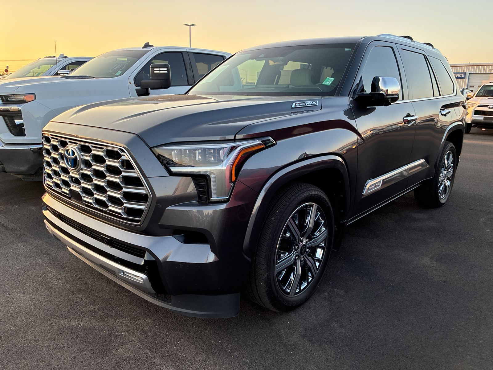 2023 Toyota Sequoia Capstone photo 1