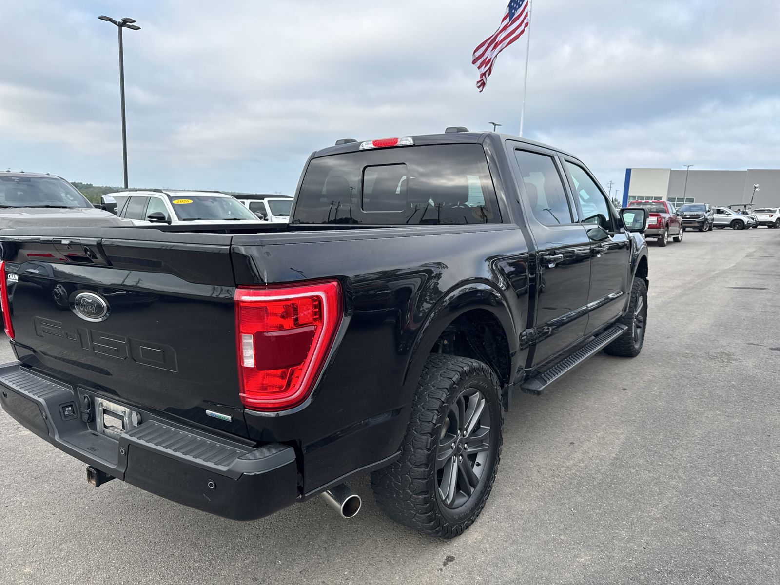 2023 Ford F-150 XLT photo 6