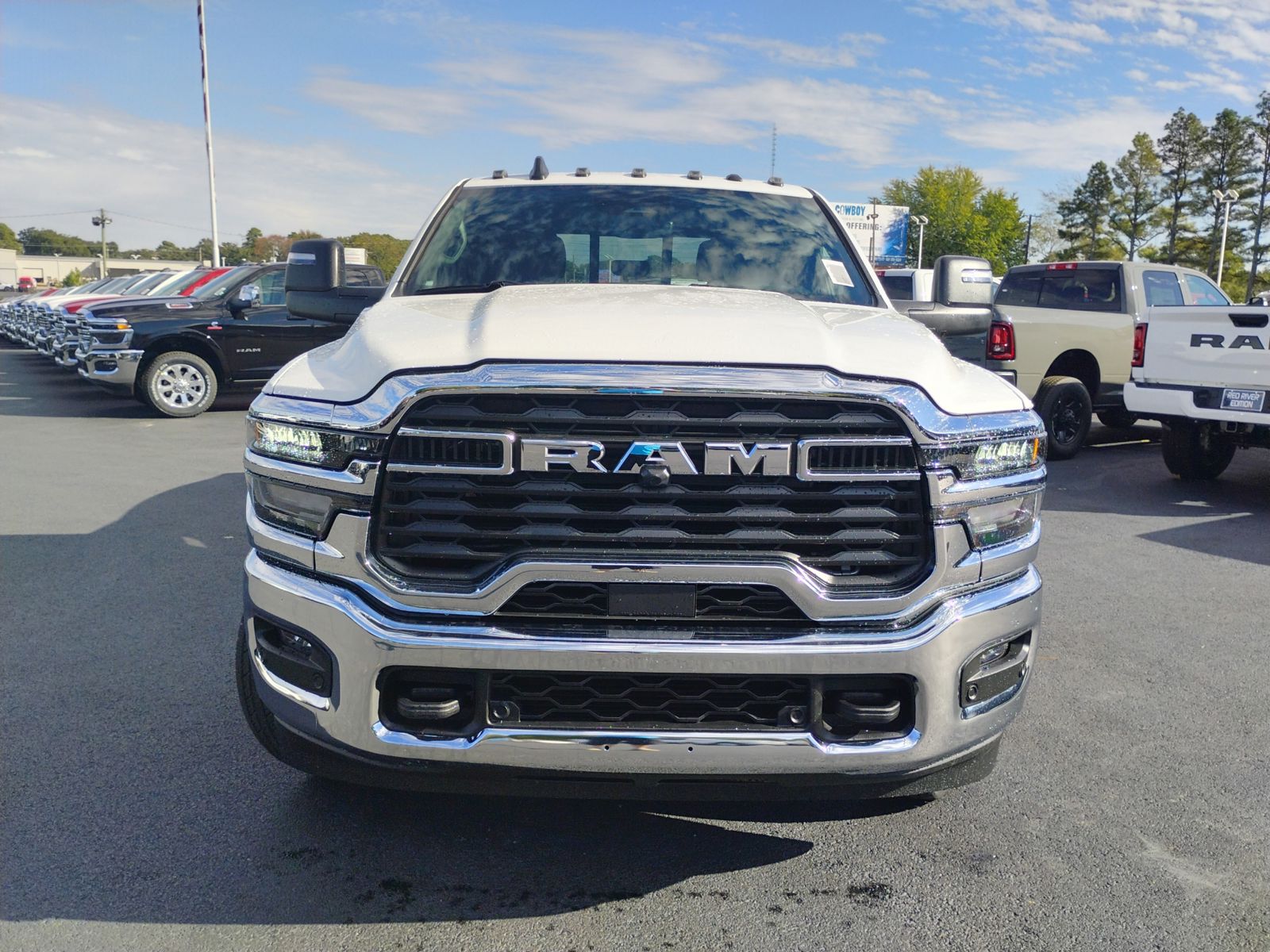 Used 2027 RAM Ram 3500 Pickup Tradesman with VIN 3C63RRGLXVG410953 for sale in Little Rock