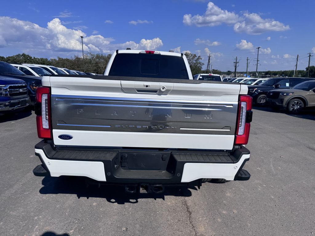 2026 Ford F-350 Platinum photo 6