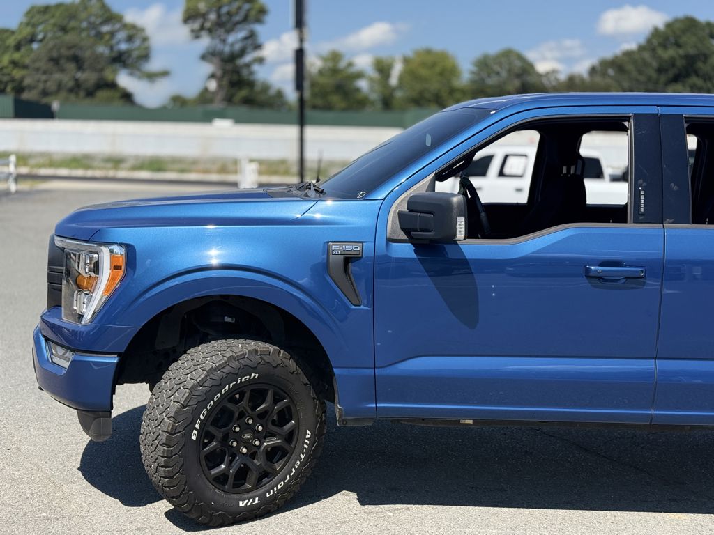 2022 Ford F-150 XLT photo 5