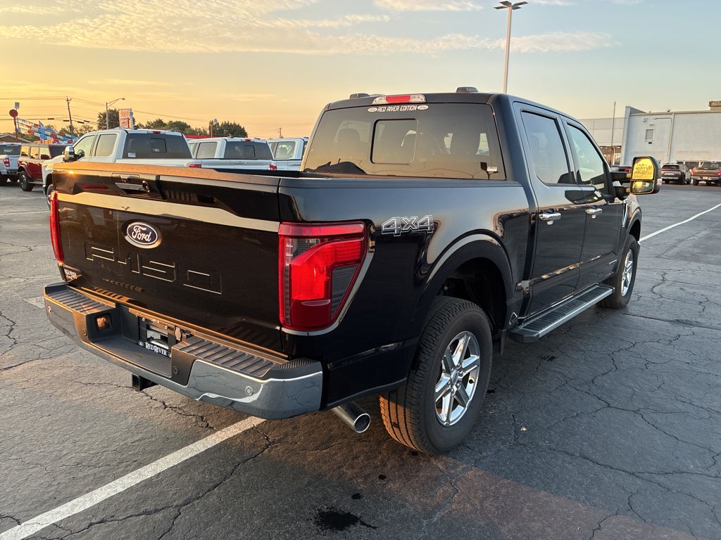 2024 Ford F-150 XLT photo 5
