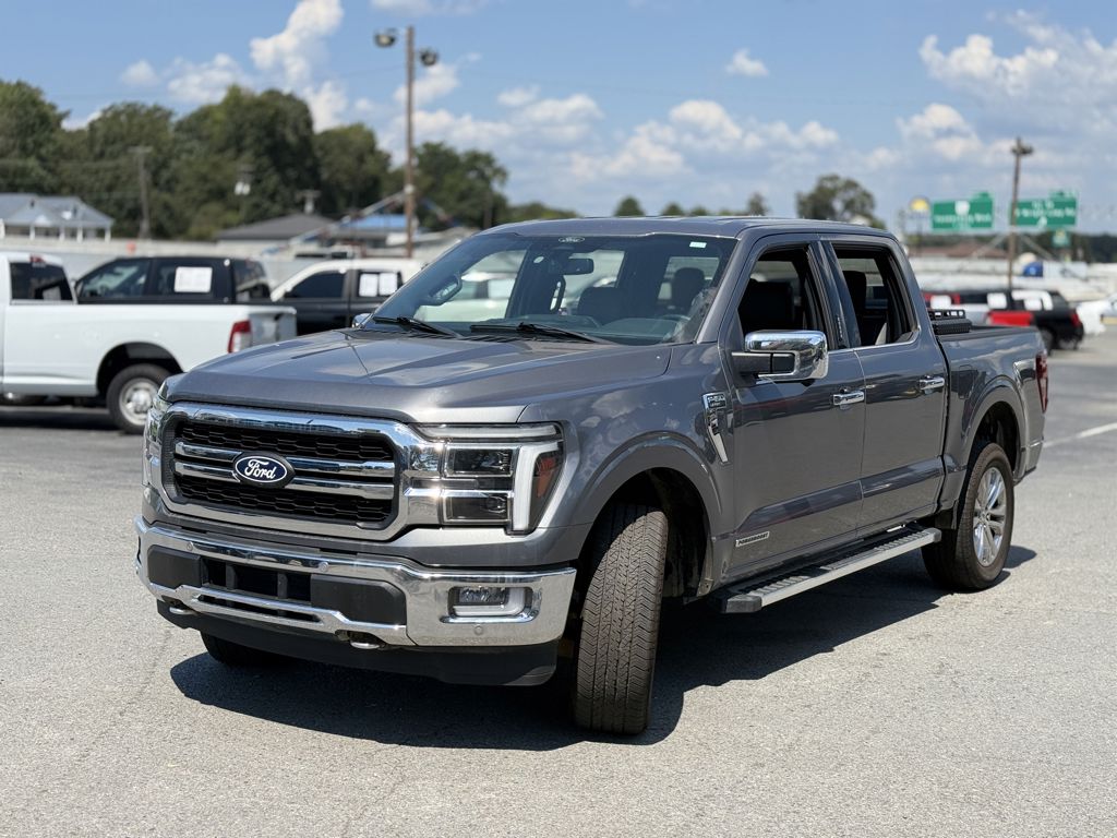 2024 Ford F-150 LARIAT photo 3