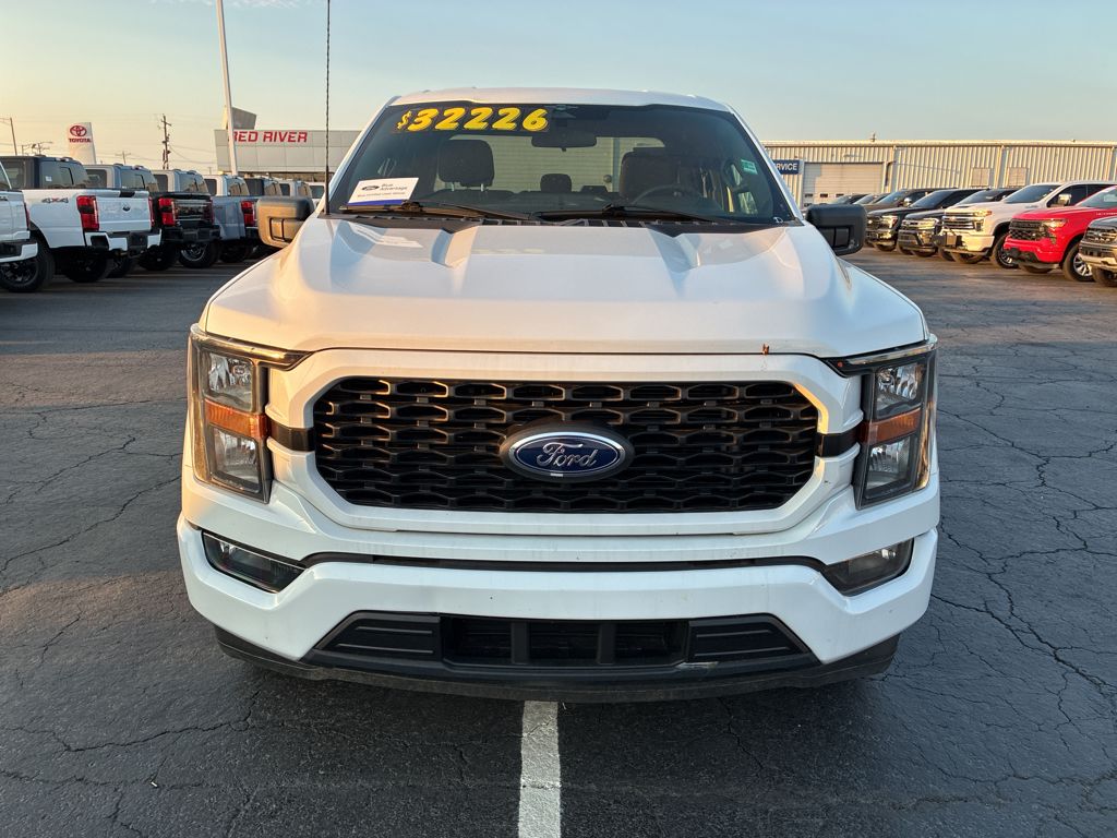 2023 Ford F-150 XL photo 2