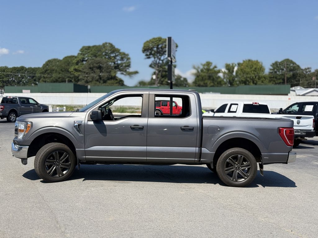 2021 Ford F-150 XLT photo 4