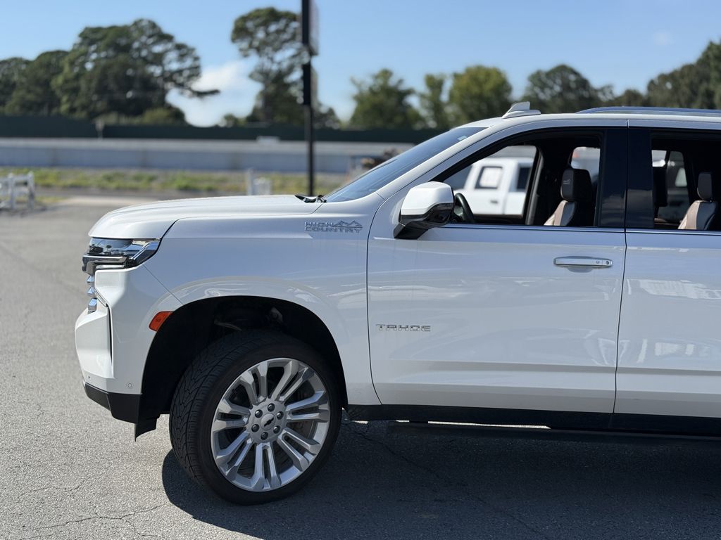 2023 Chevrolet Tahoe High Country photo 5