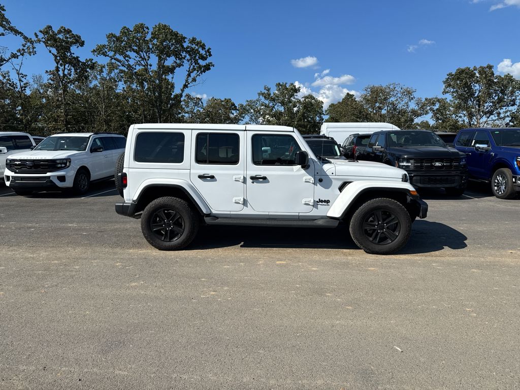 2021 Jeep Wrangler Unlimited Sahara Altitude photo 4