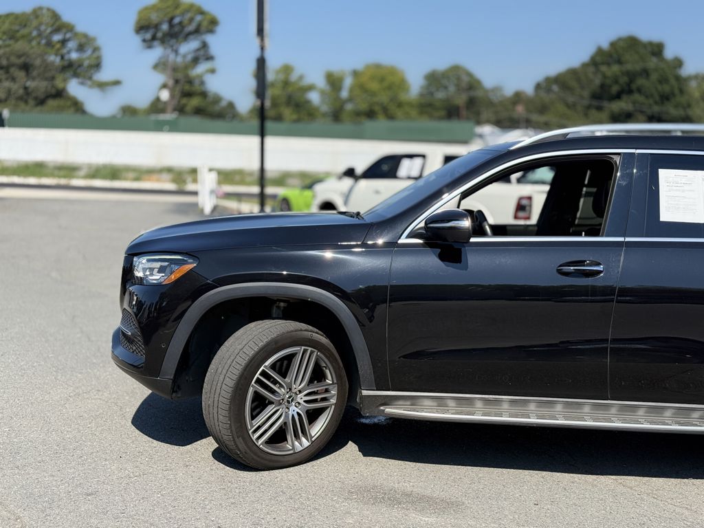 2020 Mercedes-Benz GLS 450 4MATIC photo 5