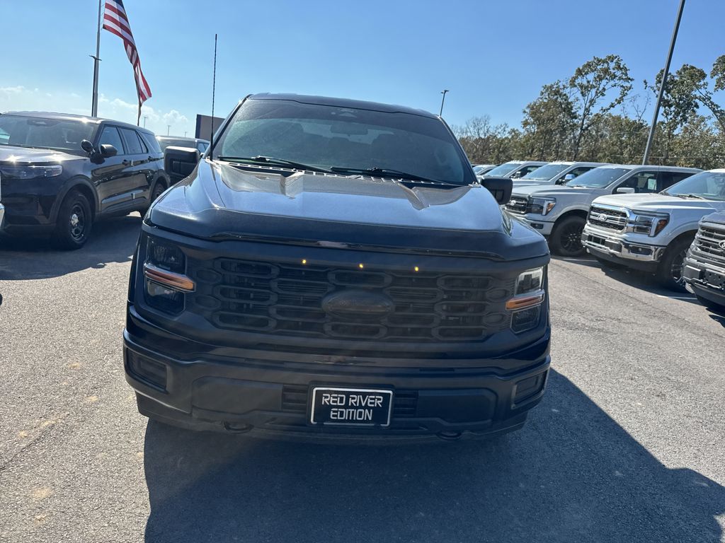 2024 Ford F-150 XL photo 2
