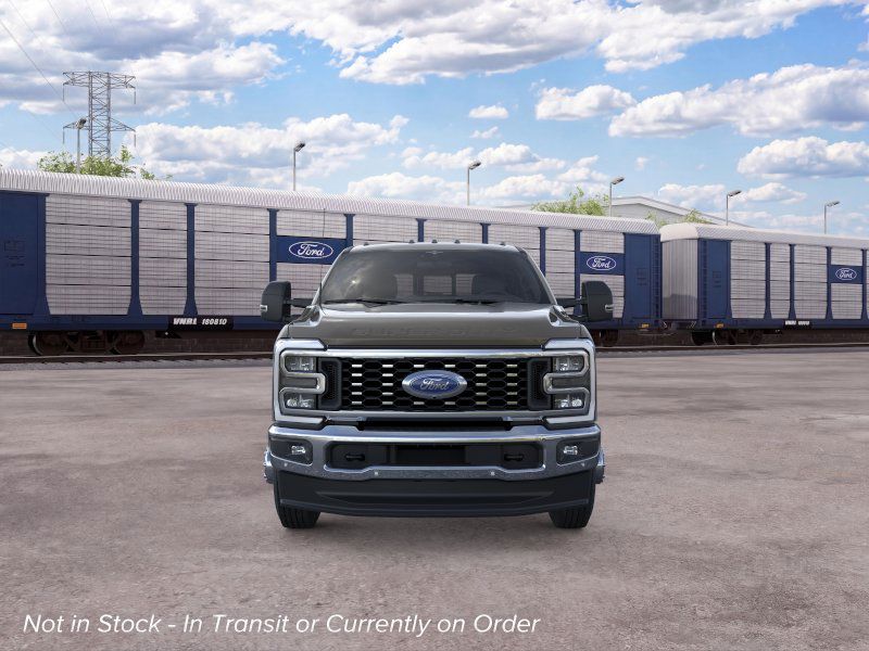 2026 Ford F-350 LARIAT photo 6