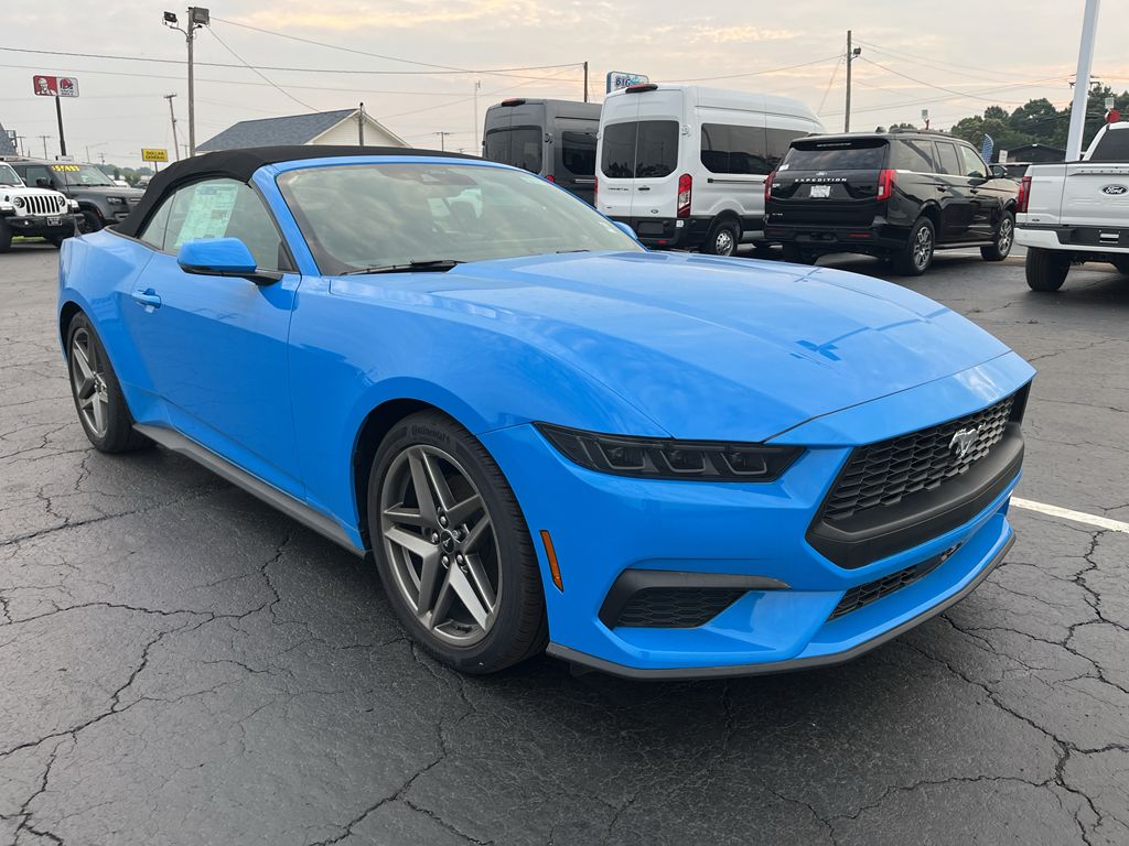 2026 Ford Mustang EcoBoost Premium photo 3