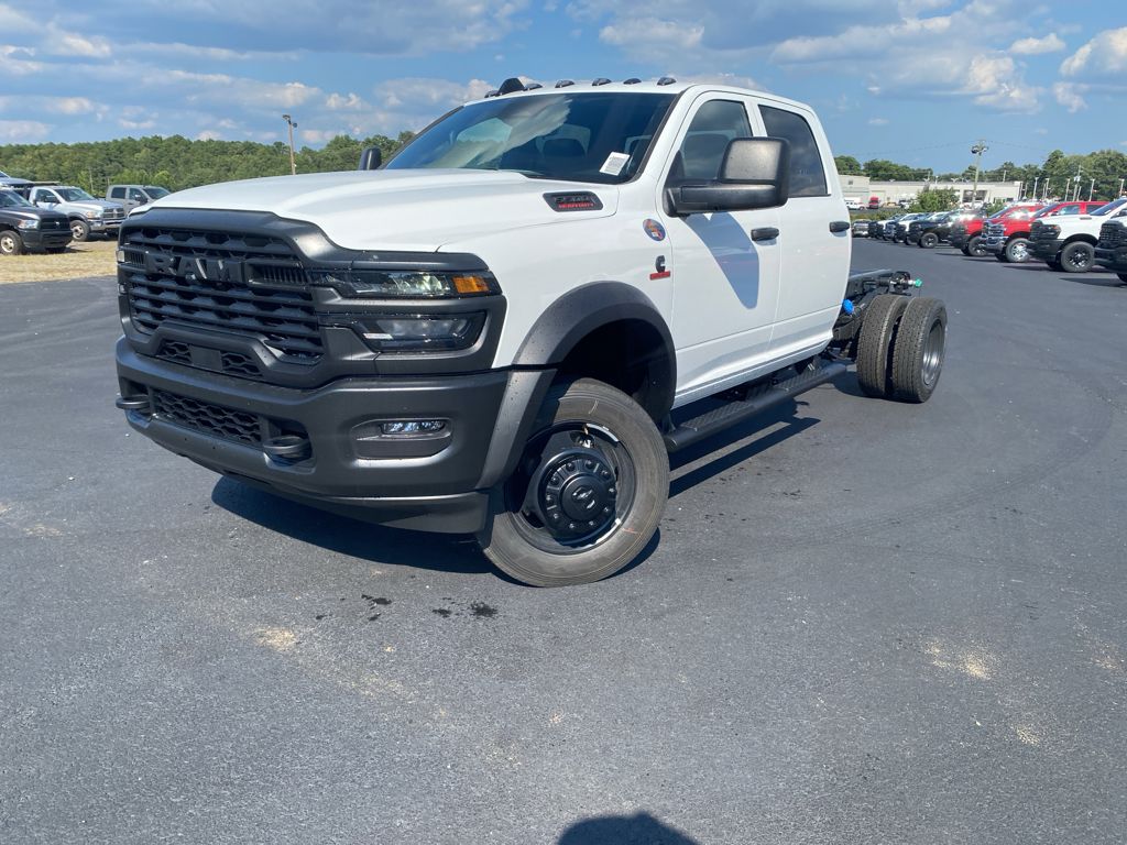 2026 Ram 5500 Chassis Tradesman photo 1