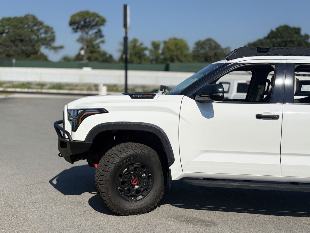2022 Toyota Tundra Hybrid TRD Pro Hybrid photo 5