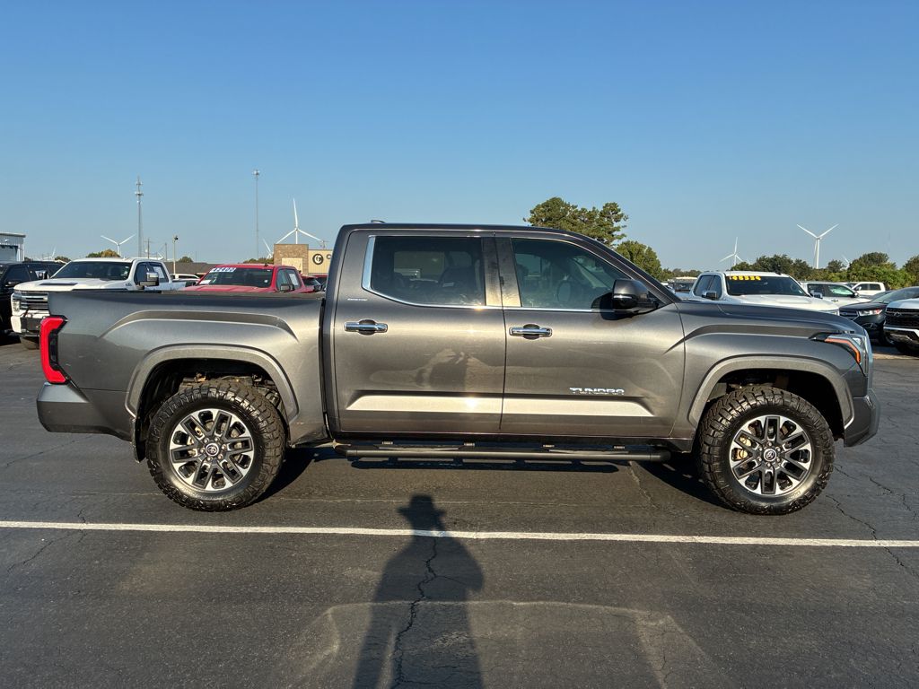 2024 Toyota Tundra Limited photo 4