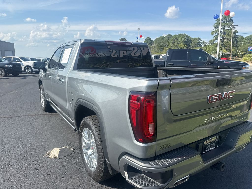 2024 GMC Sierra Denali photo 6