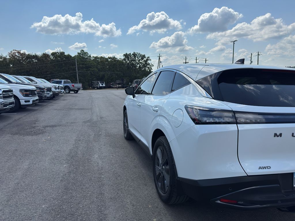 2026 Nissan Murano SL photo 6