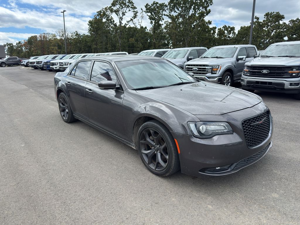 2023 Chrysler 300S 300S photo 3