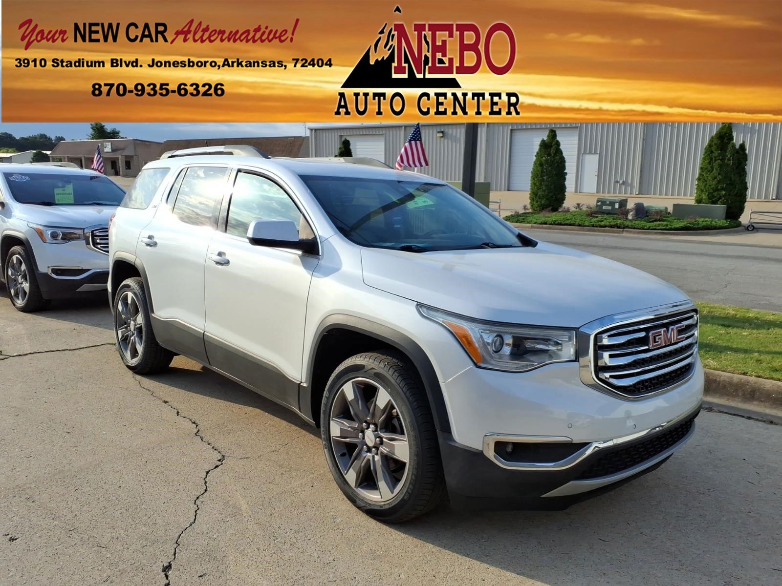 2017 GMC Acadia SLT-2 photo