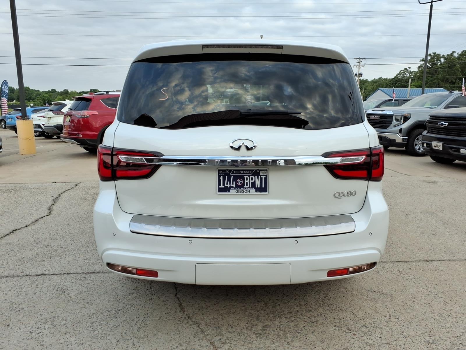 2018 INFINITI QX80 Base photo 4