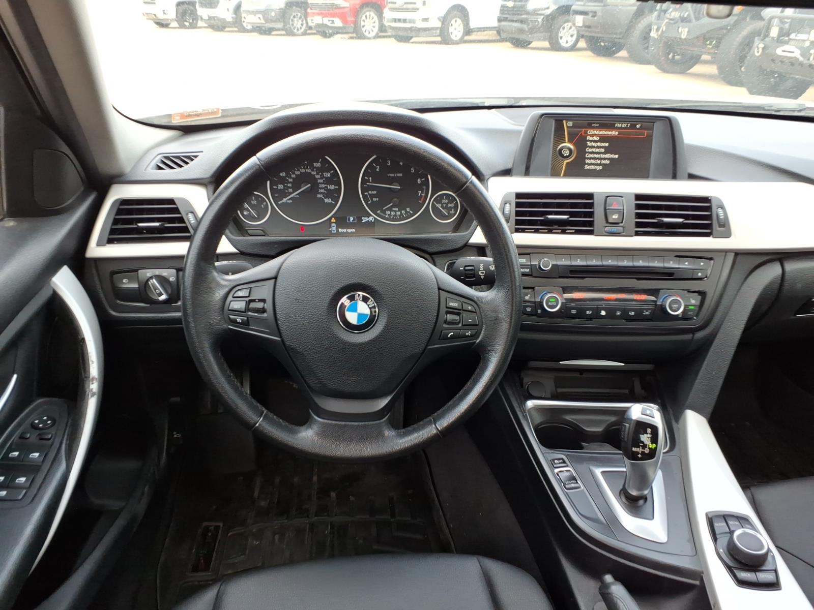 2013 BMW 3 Series 320i - Photo 8