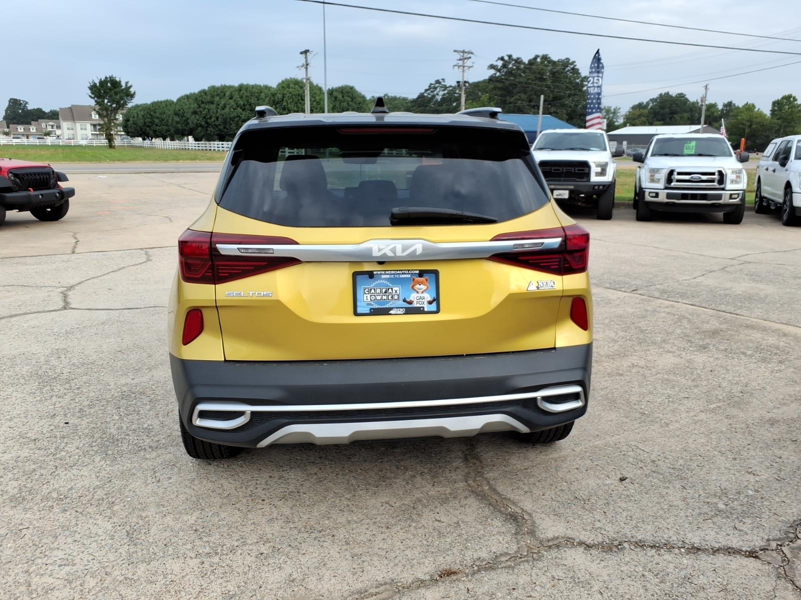 2023 Kia Seltos SX photo 4