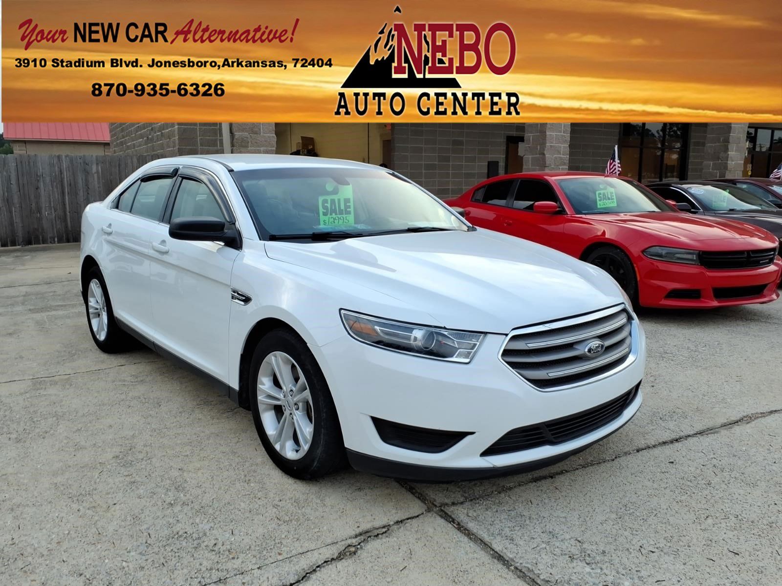 2016 Ford Taurus SE photo