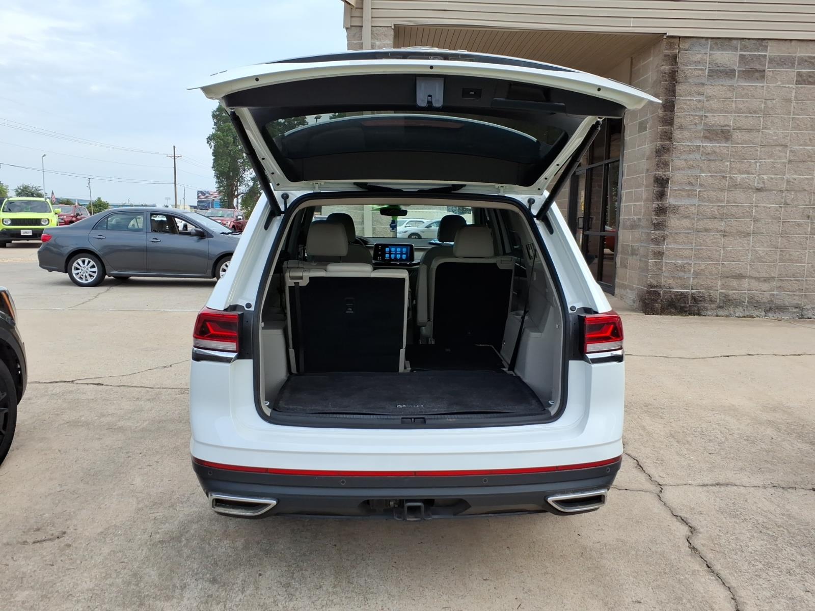 2024 Volkswagen Atlas SE photo 5