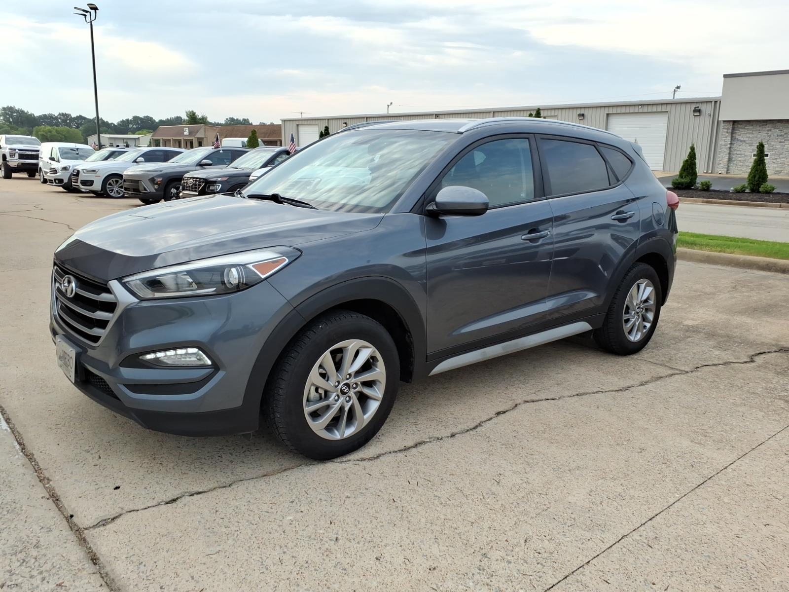 2018 Hyundai TUCSON SEL photo 3
