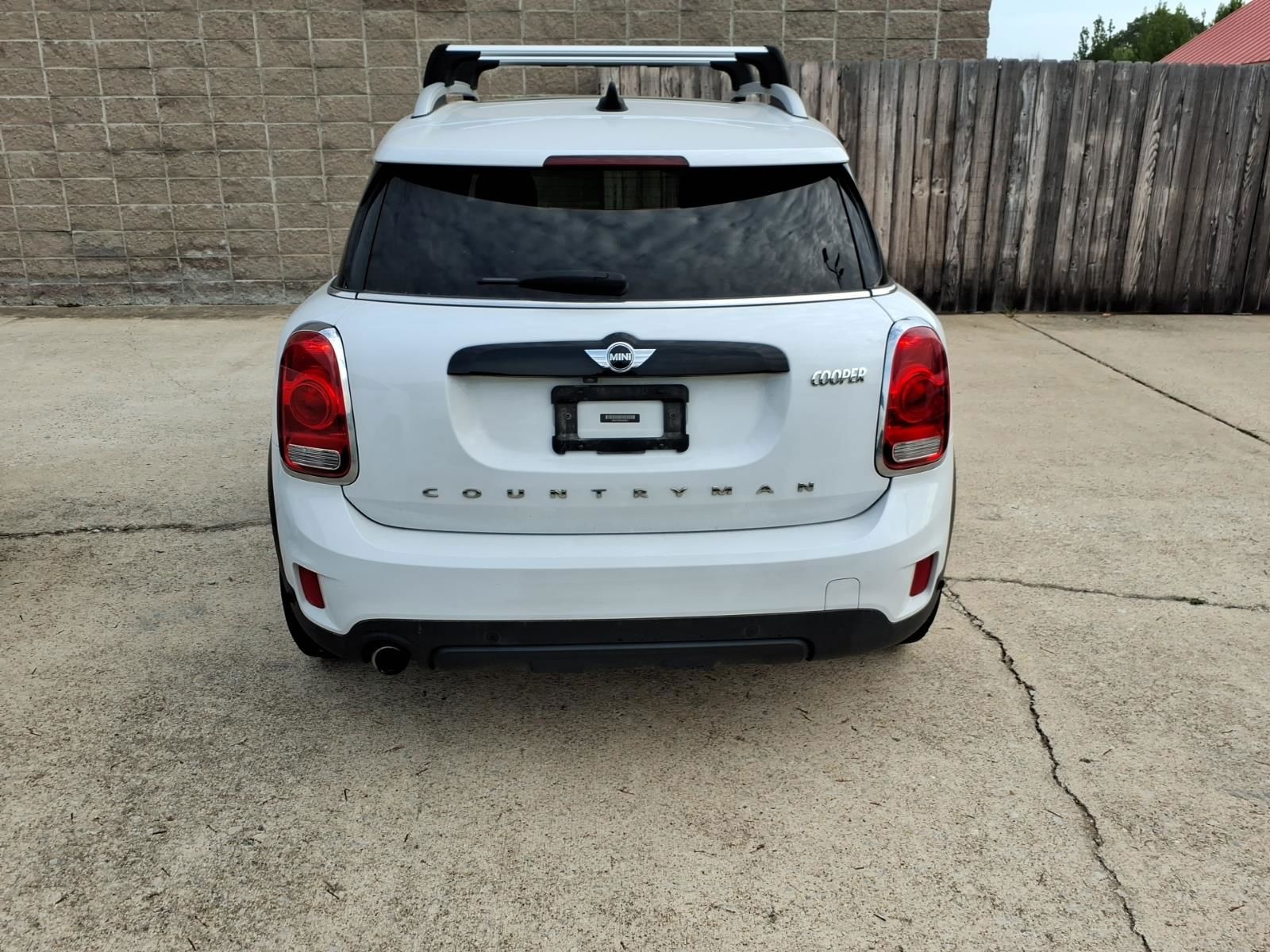 2018 MINI Countryman Cooper ALL4 photo 4